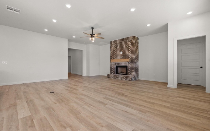 7005 16th Street, Lubbock, TX 79416, 4 Habitaciones Habitaciones , ,3 BañosBaños,Residential,En Venta,7005 16th Street,0,202561464