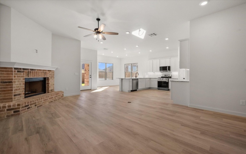 7003 16th Street, Lubbock, TX 79416, 4 Habitaciones Habitaciones , ,2 BañosBaños,Residential,En Venta,7003 16th Street,0,202561465
