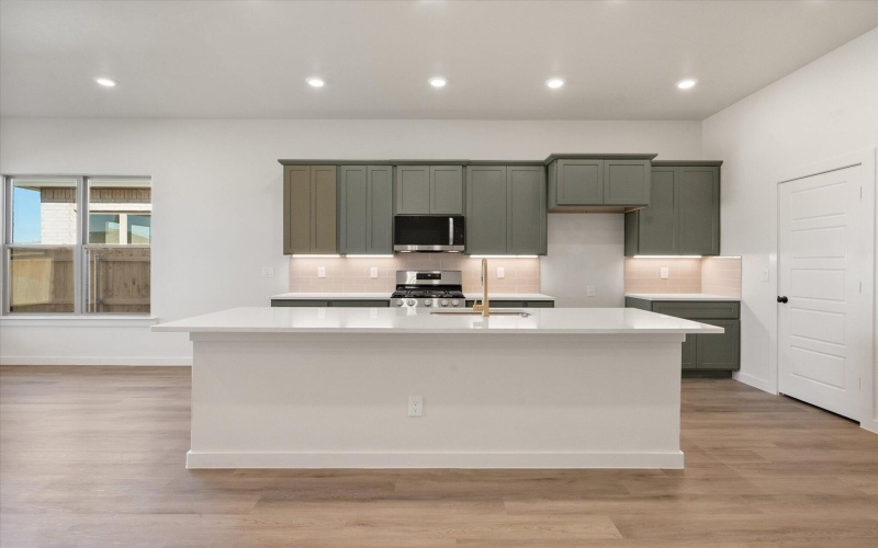 7004 16th Street, Lubbock, TX 79416, 4 Bedrooms Bedrooms, ,2 BathroomsBathrooms,Residential,For Sale,7004 16th Street,0,202561468