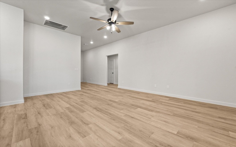 7218 8th Street, Lubbock, TX 79416, 3 Habitaciones Habitaciones , ,2 BañosBaños,Residential,En Venta,7218 8th Street,0,202561473