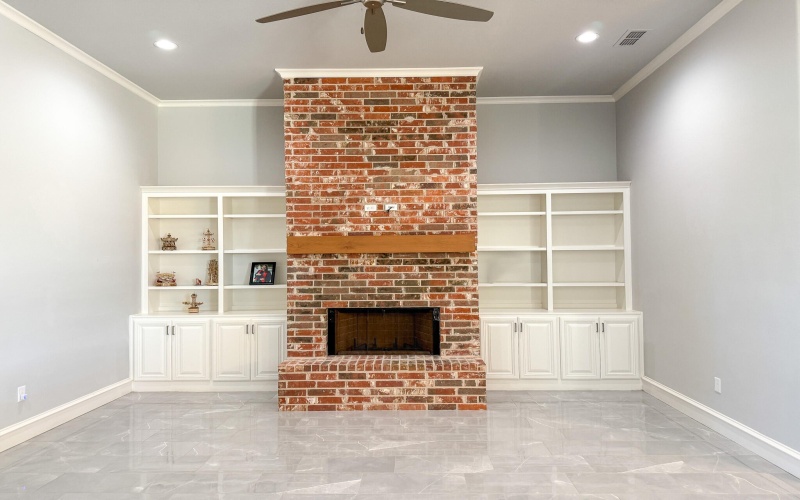 5812 E County Rd 6400, Lubbock, TX 79403, 4 Bedrooms Bedrooms, ,5 BathroomsBathrooms,Residential,For Sale,5812 E County Rd 6400,0,202561493