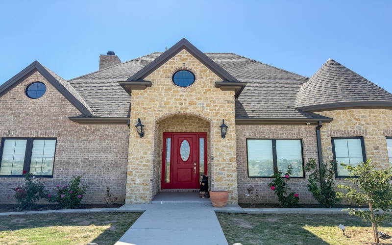 5812 E County Rd 6400, Lubbock, TX 79403, 4 Bedrooms Bedrooms, ,5 BathroomsBathrooms,Residential,For Sale,5812 E County Rd 6400,0,202561493