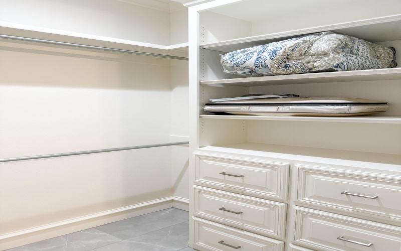 5812 E County Rd 6400, Lubbock, TX 79403, 4 Bedrooms Bedrooms, ,5 BathroomsBathrooms,Residential,For Sale,5812 E County Rd 6400,0,202561493