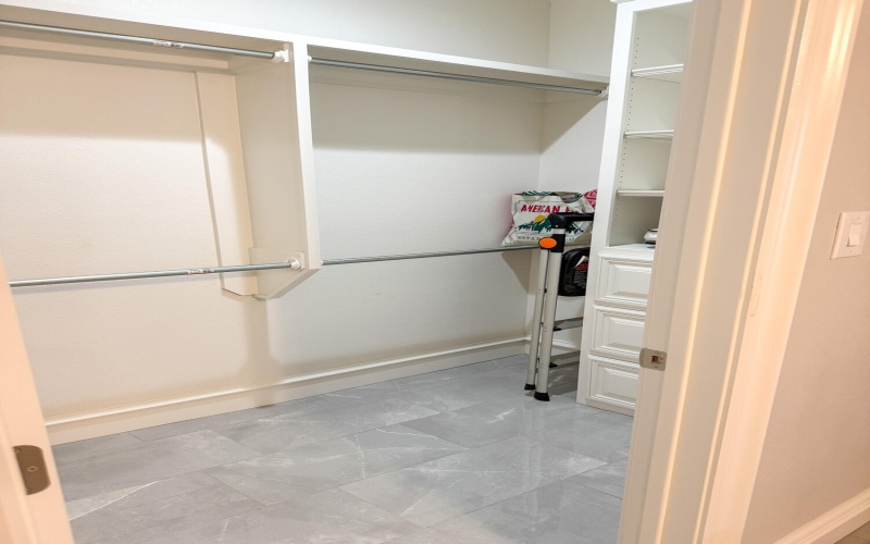 5812 E County Rd 6400, Lubbock, TX 79403, 4 Bedrooms Bedrooms, ,5 BathroomsBathrooms,Residential,For Sale,5812 E County Rd 6400,0,202561493