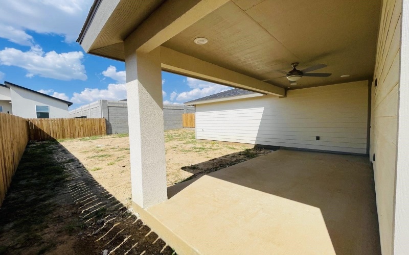 3706 Yoyis St., LAREDO, TX 78046, 3 Bedrooms Bedrooms, ,2 BathroomsBathrooms,Residential,For Sale,3706 Yoyis St.,0,20254411