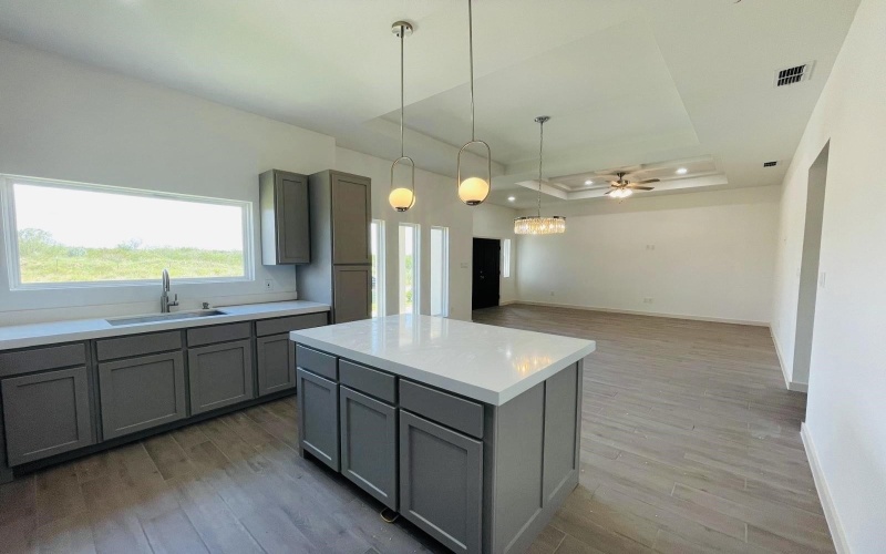 3706 Yoyis St., LAREDO, TX 78046, 3 Bedrooms Bedrooms, ,2 BathroomsBathrooms,Residential,For Sale,3706 Yoyis St.,0,20254411