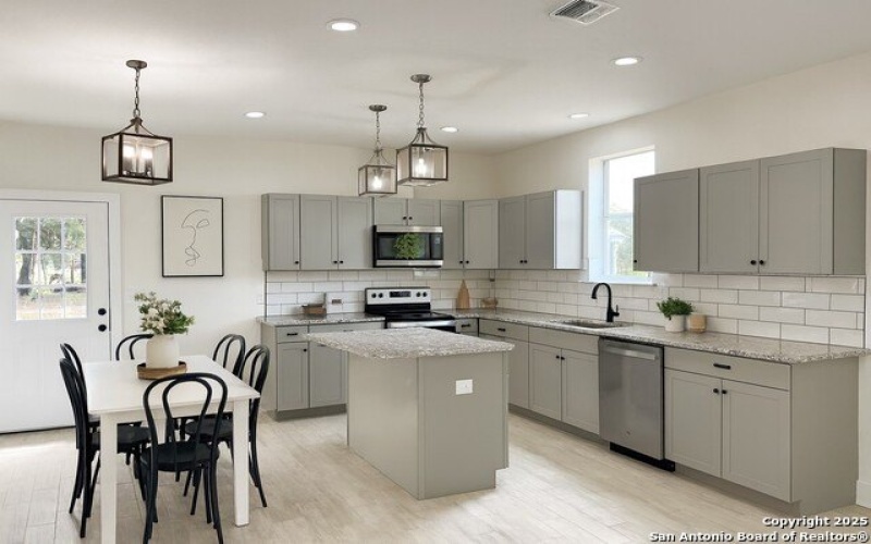 1637 Bob White, Spring Branch, TX 78070, 3 Bedrooms Bedrooms, ,2 BathroomsBathrooms,Residential,For Sale,1637 Bob White,0,1867049