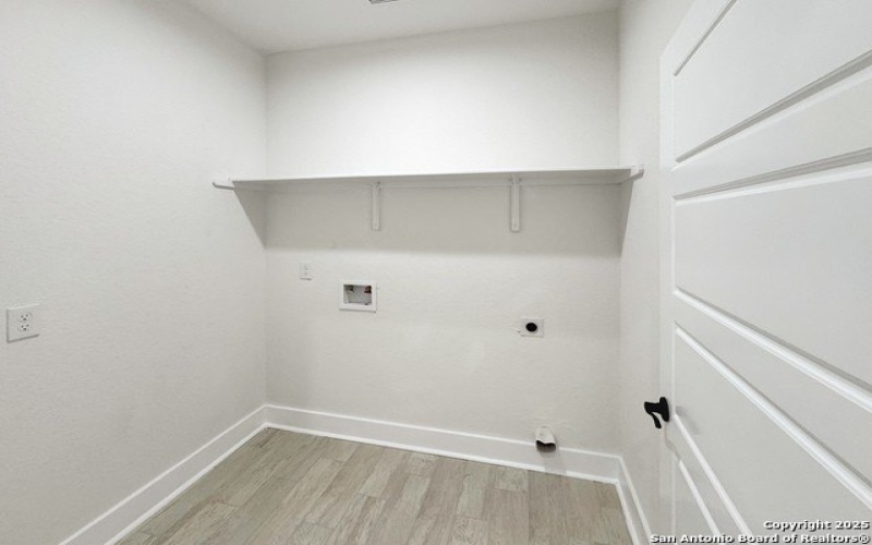 1637 Bob White, Spring Branch, TX 78070, 3 Bedrooms Bedrooms, ,2 BathroomsBathrooms,Residential,For Sale,1637 Bob White,0,1867049