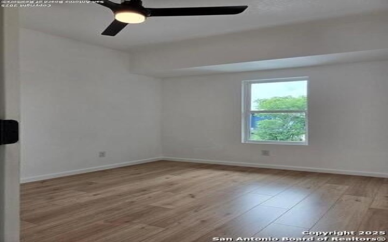 1834 Montana #201, San Antonio, TX 78203, 3 Bedrooms Bedrooms, ,2 BathroomsBathrooms,Residential,For Sale,1834 Montana,0,1873763