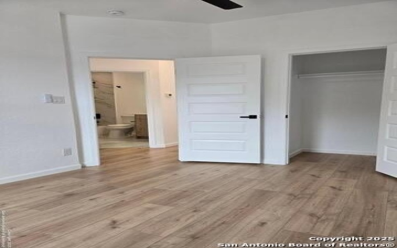 1834 Montana #201, San Antonio, TX 78203, 3 Bedrooms Bedrooms, ,2 BathroomsBathrooms,Residential,For Sale,1834 Montana,0,1873763