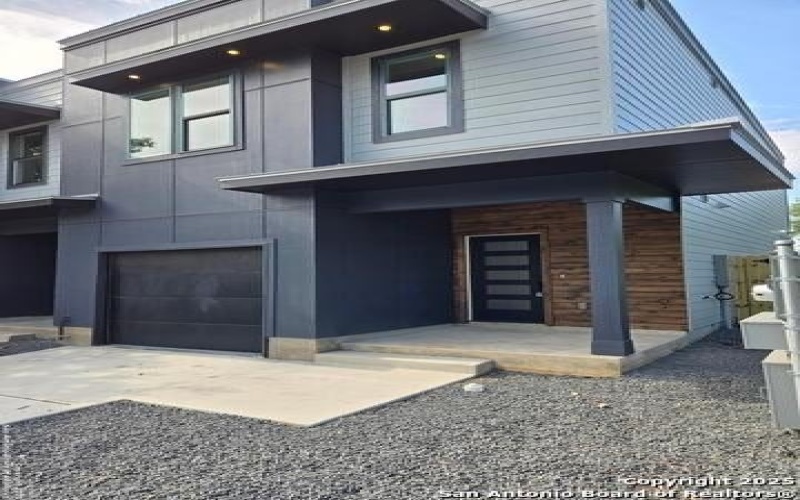 1834 Montana #201, San Antonio, TX 78203, 3 Bedrooms Bedrooms, ,2 BathroomsBathrooms,Residential,For Sale,1834 Montana,0,1873763