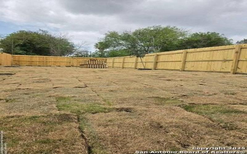 1834 Montana #201, San Antonio, TX 78203, 3 Bedrooms Bedrooms, ,2 BathroomsBathrooms,Residential,For Sale,1834 Montana,0,1873763