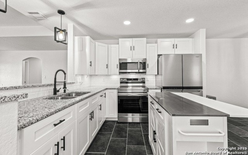 146 Granjeno, Pleasanton, TX 78064, 3 Bedrooms Bedrooms, ,2 BathroomsBathrooms,Residential,For Sale,146 Granjeno,0,1913286