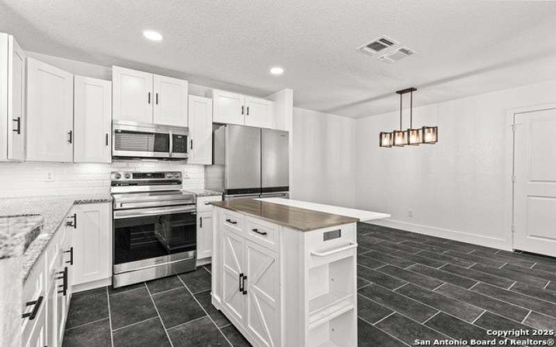 146 Granjeno, Pleasanton, TX 78064, 3 Bedrooms Bedrooms, ,2 BathroomsBathrooms,Residential,For Sale,146 Granjeno,0,1913286