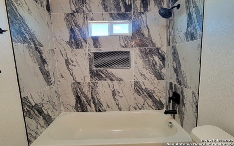 146 Granjeno, Pleasanton, TX 78064, 3 Bedrooms Bedrooms, ,2 BathroomsBathrooms,Residential,For Sale,146 Granjeno,0,1913286