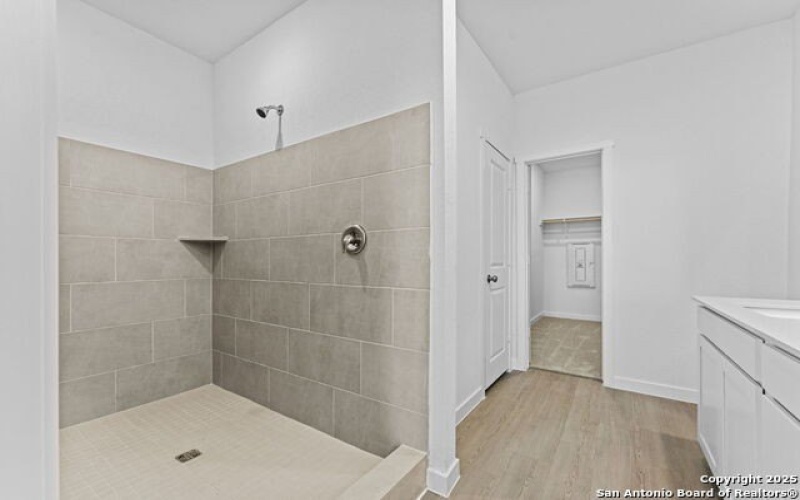 732 Horsetail Ln, New Braunfels, TX 78130, 4 Habitaciones Habitaciones , ,2 BañosBaños,Residential,En Venta,732 Horsetail Ln,0,1913341