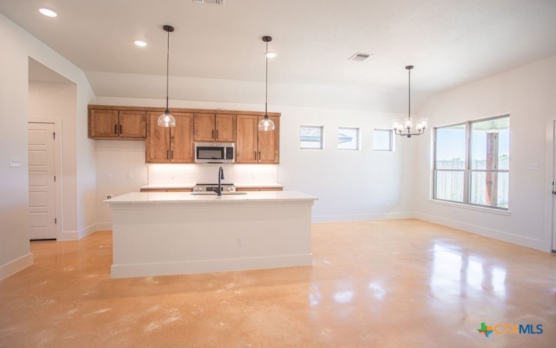 7904 Smoke Creek Lane, Temple, TX 76502, 3 Bedrooms Bedrooms, ,2 BathroomsBathrooms,Residential,For Sale,7904 Smoke Creek Lane,0,594643