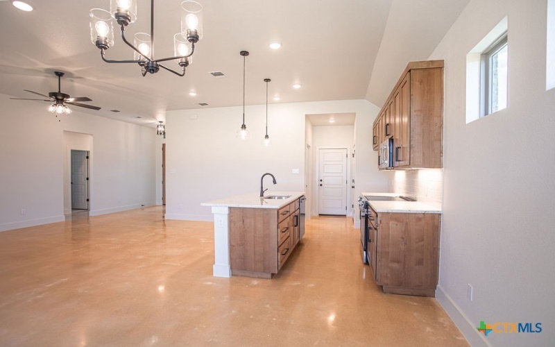 7904 Smoke Creek Lane, Temple, TX 76502, 3 Bedrooms Bedrooms, ,2 BathroomsBathrooms,Residential,For Sale,7904 Smoke Creek Lane,0,594643