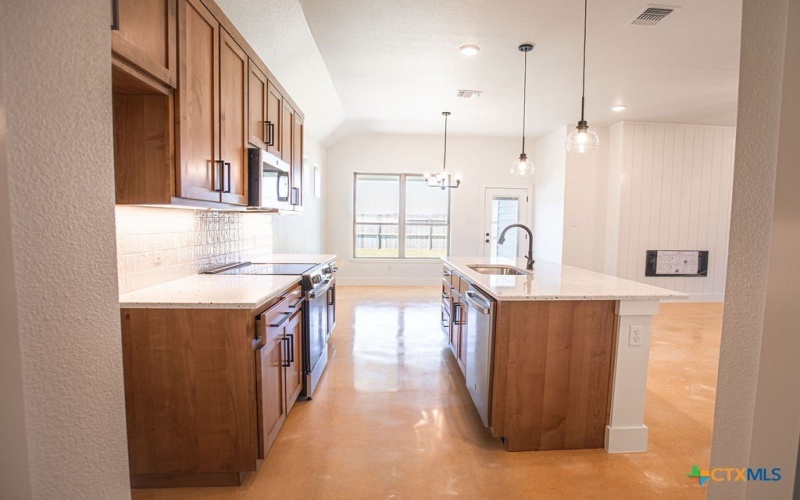 7904 Smoke Creek Lane, Temple, TX 76502, 3 Bedrooms Bedrooms, ,2 BathroomsBathrooms,Residential,For Sale,7904 Smoke Creek Lane,0,594643