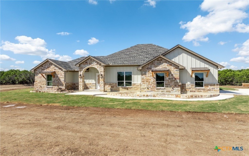 117 Cedar Bluff Loop, Gatesville, TX 76528, 3 Bedrooms Bedrooms, ,2 BathroomsBathrooms,Residential,For Sale,117 Cedar Bluff Loop,0,594656
