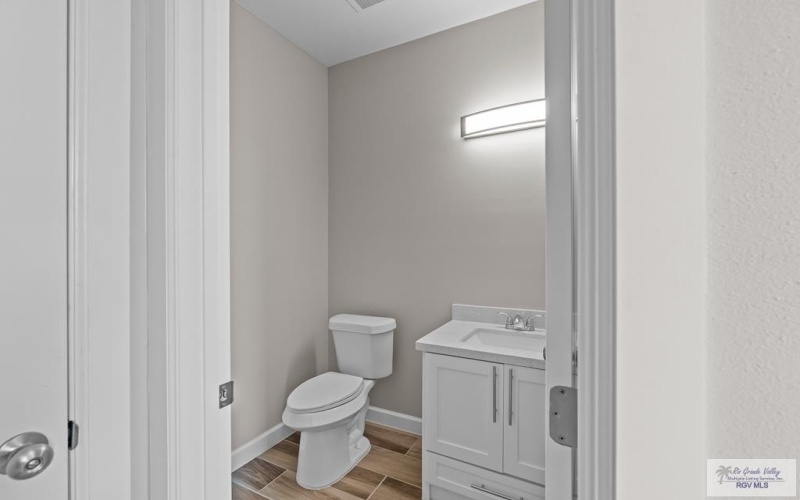 2456 CALLE MORENO, BROWNSVILLE, TX 78521, 3 Habitaciones Habitaciones , ,2 BañosBaños,Residential,En Venta,2456 CALLE MORENO,0,29769112