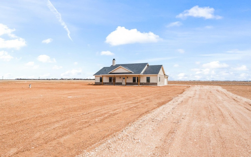 8912 N C R 2700, Lubbock, TX 79403, 3 Bedrooms Bedrooms, ,2 BathroomsBathrooms,Residential,For Sale,8912 N C R 2700,0,202561515