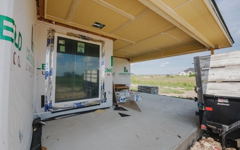 1404 Red Rock Road, Hewitt, TX 76643, 4 Bedrooms Bedrooms, ,3 BathroomsBathrooms,Residential,For Sale,1404 Red Rock Road,0,21036657