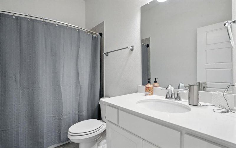 4308 Prickly Pear Avenue, Aubrey, TX 76227, 5 Habitaciones Habitaciones , ,5 BañosBaños,Residential,En Venta,4308 Prickly Pear Avenue,0,21068002