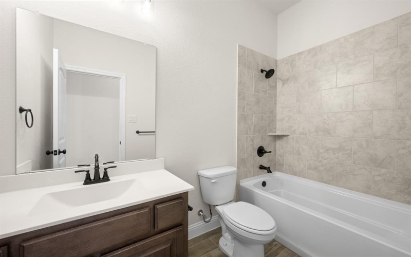 387 Paddle Boat Drive, Granbury, TX 76049, 4 Habitaciones Habitaciones , ,3 BañosBaños,Residential,En Venta,387 Paddle Boat Drive,0,21080585