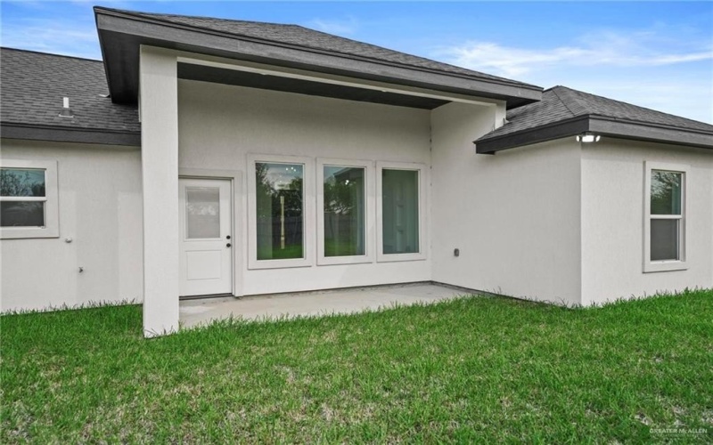 1207 Peregrine Drive, Edinburg, TX 78542, 3 Bedrooms Bedrooms, ,2 BathroomsBathrooms,Residential,For Sale,1207 Peregrine Drive,461293