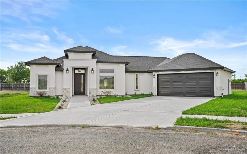 1207 Peregrine Drive, Edinburg, TX 78542, 3 Bedrooms Bedrooms, ,2 BathroomsBathrooms,Residential,For Sale,1207 Peregrine Drive,461293