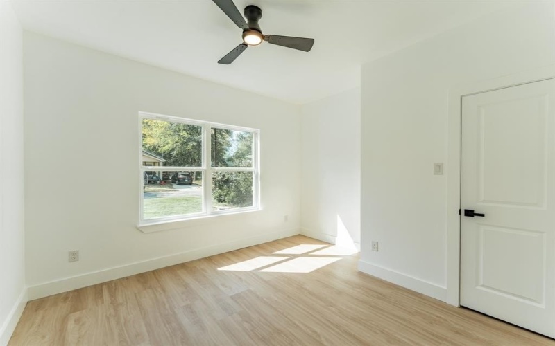 124 Goodman Street, Sulphur Springs, TX 75482, 3 Bedrooms Bedrooms, ,2 BathroomsBathrooms,Residential,For Sale,124 Goodman Street,0,21080647