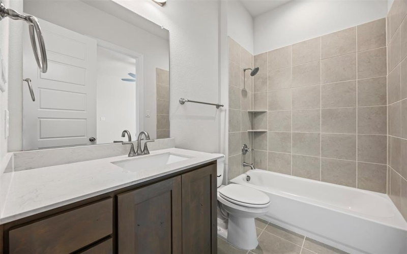 157 Aria Drive, Waxahachie, TX 75165, 4 Habitaciones Habitaciones , ,3 BañosBaños,Residential,En Venta,157 Aria Drive,0,21080924