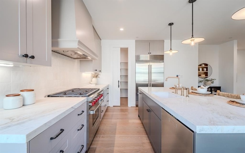 4128 University Boulevard #4, University Park, TX 75205, 2 Habitaciones Habitaciones , ,2 BañosBaños,Residential,En Venta,4128 University Boulevard,0,21080938