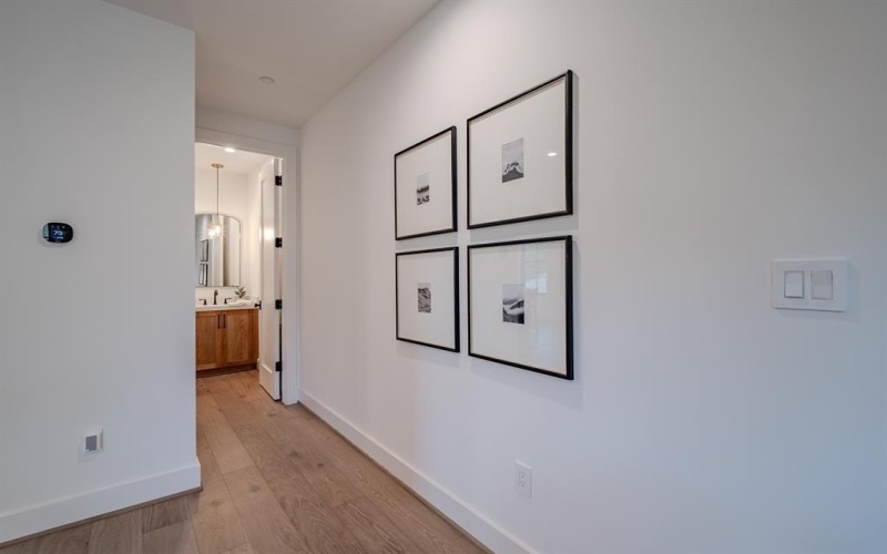 4128 University Boulevard #4, University Park, TX 75205, 2 Habitaciones Habitaciones , ,2 BañosBaños,Residential,En Venta,4128 University Boulevard,0,21080938