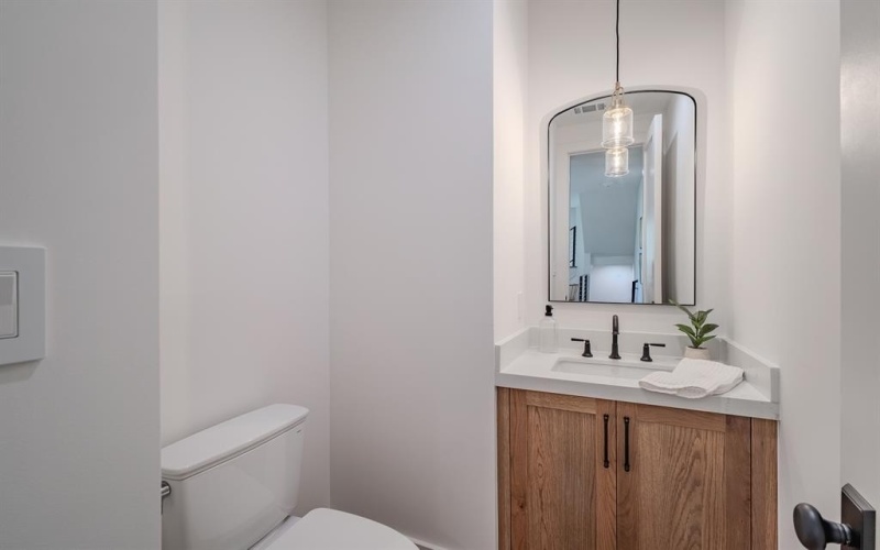 4128 University Boulevard #4, University Park, TX 75205, 2 Habitaciones Habitaciones , ,2 BañosBaños,Residential,En Venta,4128 University Boulevard,0,21080938