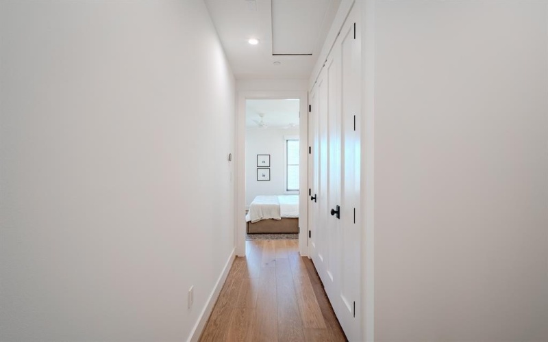 4128 University Boulevard #4, University Park, TX 75205, 2 Habitaciones Habitaciones , ,2 BañosBaños,Residential,En Venta,4128 University Boulevard,0,21080938