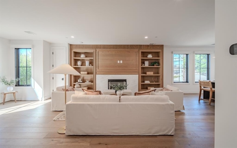 4128 University Boulevard #4, University Park, TX 75205, 2 Habitaciones Habitaciones , ,2 BañosBaños,Residential,En Venta,4128 University Boulevard,0,21080938