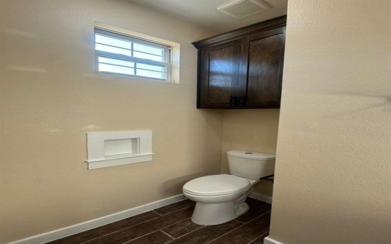 800 Oak Creek Drive, Hutchins, TX 75141, 4 Bedrooms Bedrooms, ,2 BathroomsBathrooms,Residential,For Sale,800 Oak Creek Drive,0,21080951