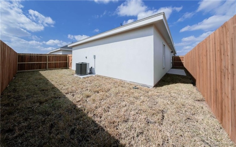 2605 Sage Drive, Weslaco, TX 78596, ,Residential Multi Family,For Sale,2605 Sage Drive,461364