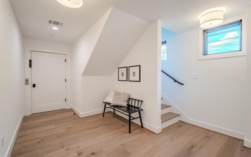 4128 University Boulevard #5, University Park, TX 75205, 3 Bedrooms Bedrooms, ,3 BathroomsBathrooms,Residential,For Sale,4128 University Boulevard,0,21080997