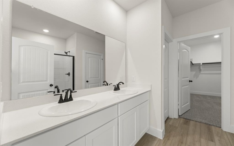 2900 Woodbrook Drive, Sherman, TX 75092, 4 Habitaciones Habitaciones , ,2 BañosBaños,Residential,En Venta,2900 Woodbrook Drive,0,21081065