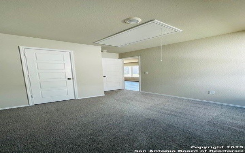 5727 Coopers Xing, San Antonio, TX 78222, 3 Bedrooms Bedrooms, ,2 BathroomsBathrooms,Residential,For Sale,5727 Coopers Xing,0,1913457