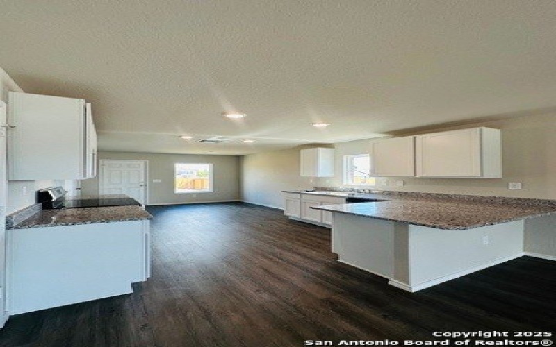 5727 Coopers Xing, San Antonio, TX 78222, 3 Bedrooms Bedrooms, ,2 BathroomsBathrooms,Residential,For Sale,5727 Coopers Xing,0,1913457
