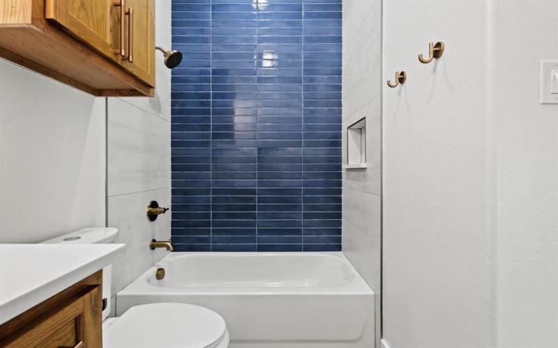 1838 S Park Avenue, Denison, TX 75020, 4 Bedrooms Bedrooms, ,3 BathroomsBathrooms,Residential,For Sale,1838 S Park Avenue,0,21077820