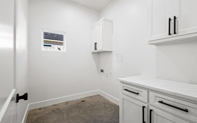 1838 S Park Avenue, Denison, TX 75020, 4 Bedrooms Bedrooms, ,3 BathroomsBathrooms,Residential,For Sale,1838 S Park Avenue,0,21077820