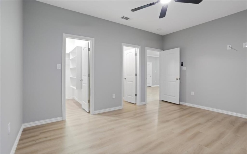 215 E Nelson Street, Denison, TX 75021, 3 Habitaciones Habitaciones , ,2 BañosBaños,Residential,En Venta,215 E Nelson Street,0,21078038