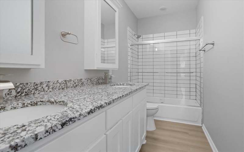 215 E Nelson Street, Denison, TX 75021, 3 Habitaciones Habitaciones , ,2 BañosBaños,Residential,En Venta,215 E Nelson Street,0,21078038