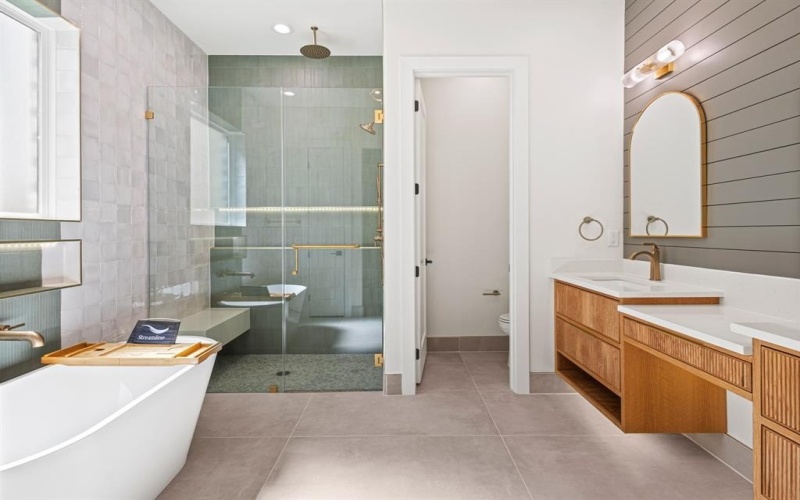 4016 Baker Avenue, Dallas, TX 75212, 4 Habitaciones Habitaciones , ,3 BañosBaños,Residential,En Venta,4016 Baker Avenue,0,21078423