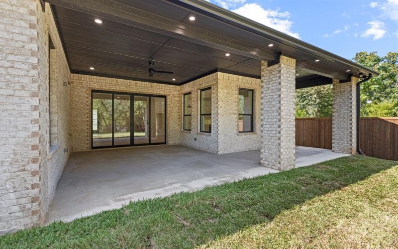 4016 Baker Avenue, Dallas, TX 75212, 4 Habitaciones Habitaciones , ,3 BañosBaños,Residential,En Venta,4016 Baker Avenue,0,21078423